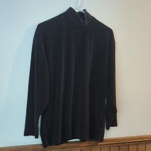Eddie Bauer  Women's  Black Turtleneck Long Sleeve Top